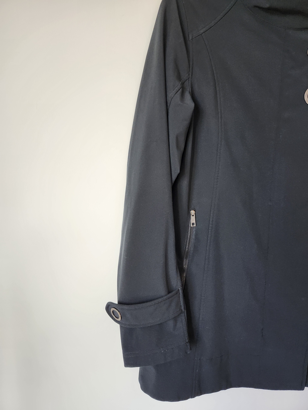 Lululemon Black Audrey Soft Shell Long Jacket Zipper & Snaps Pocket - Picture 3 of 15